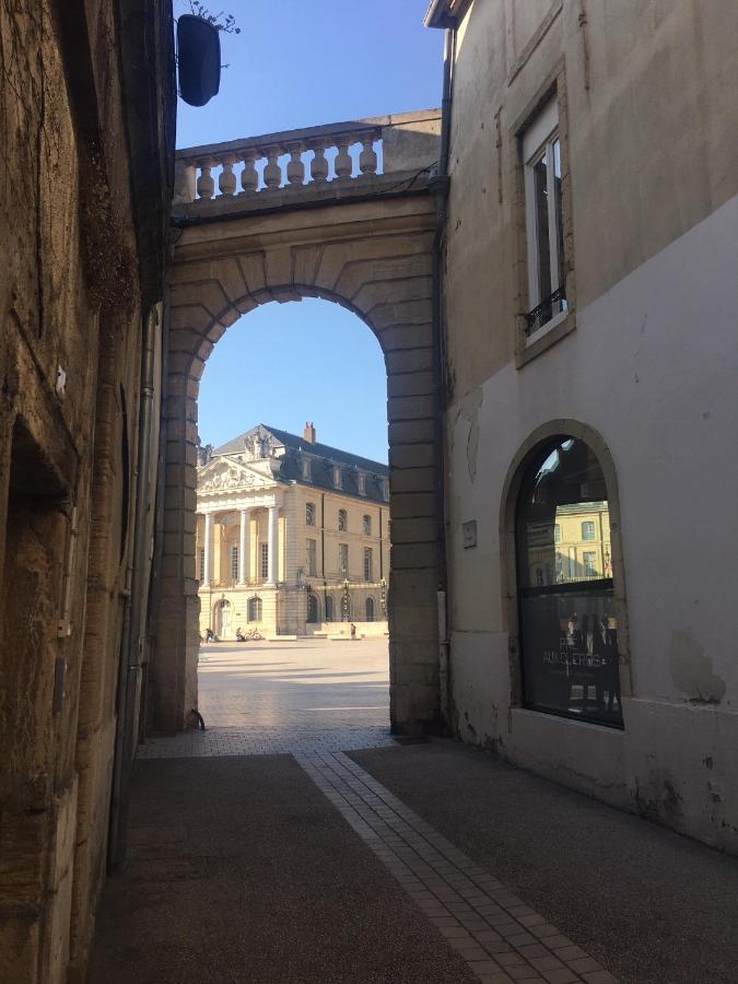 Le Palais Apartment Dijon Exterior foto
